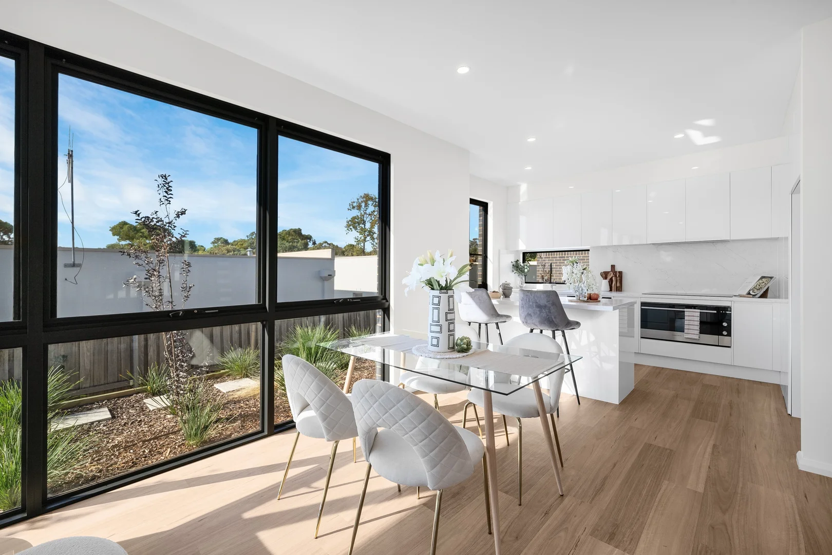 Additional image 4 of 3/8 Aurora Close, Mawson ACT 2607