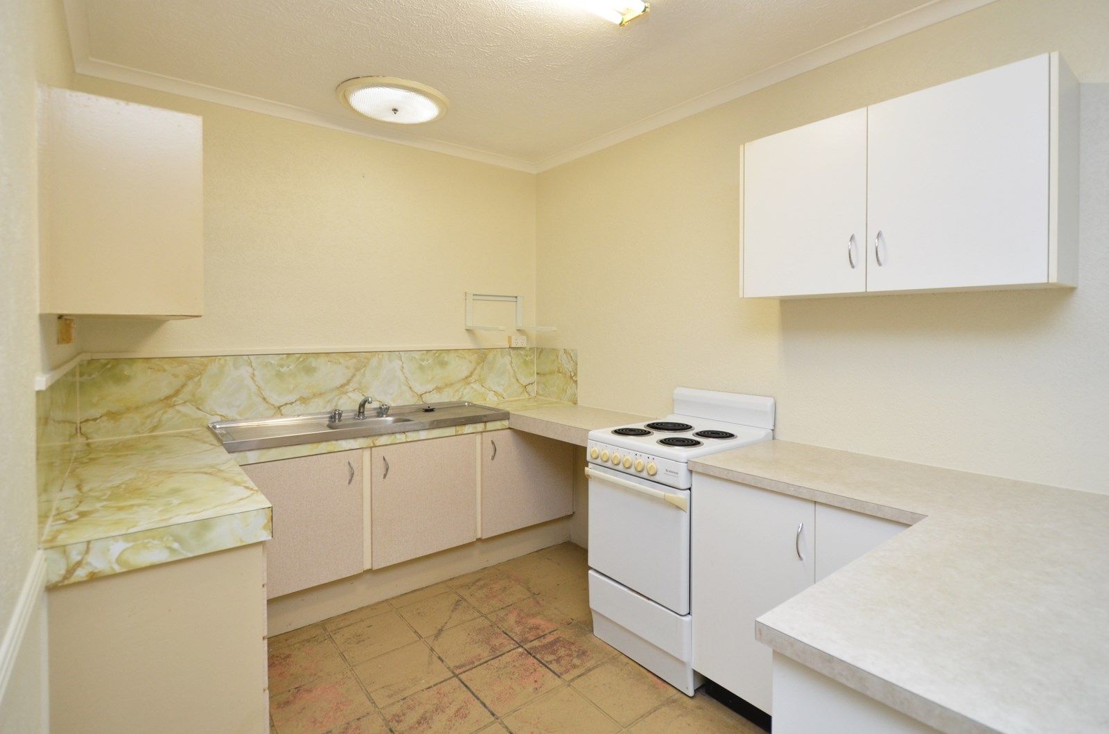 5/7 Seventh Street, Railway Estate QLD 4810, Image 1