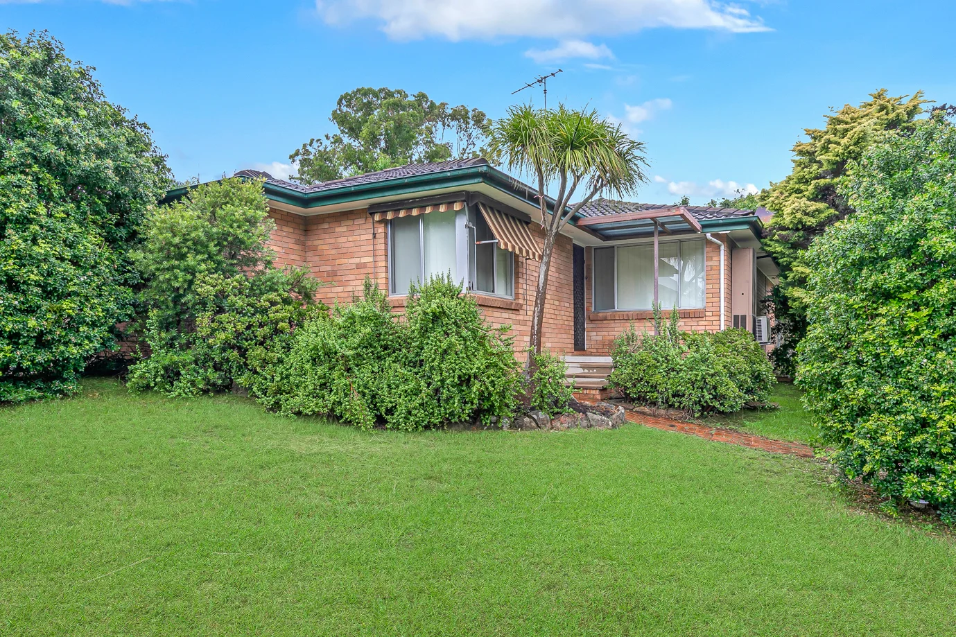 9 Canton Street, Kings Park NSW 2148
