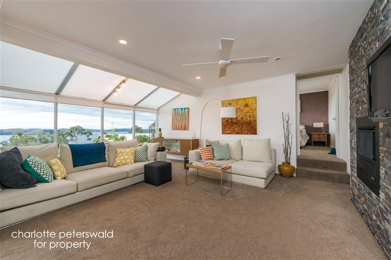 8 Atunga Street, TAROONA TAS 7053, Image 2