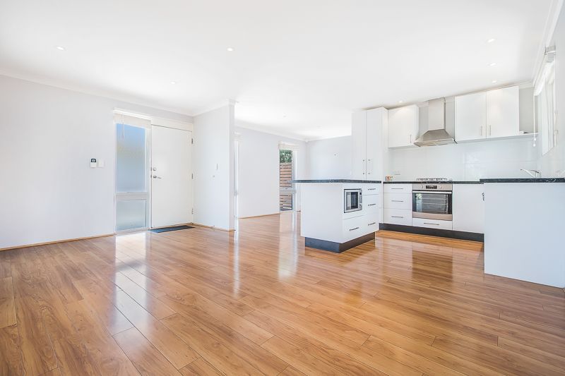 3 bedrooms House in 17 Cordova Court CRAIGIE WA, 6025