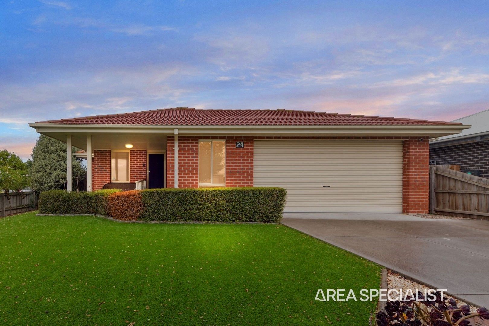 24 Lapis Street, Koo Wee Rup VIC 3981, Image 0