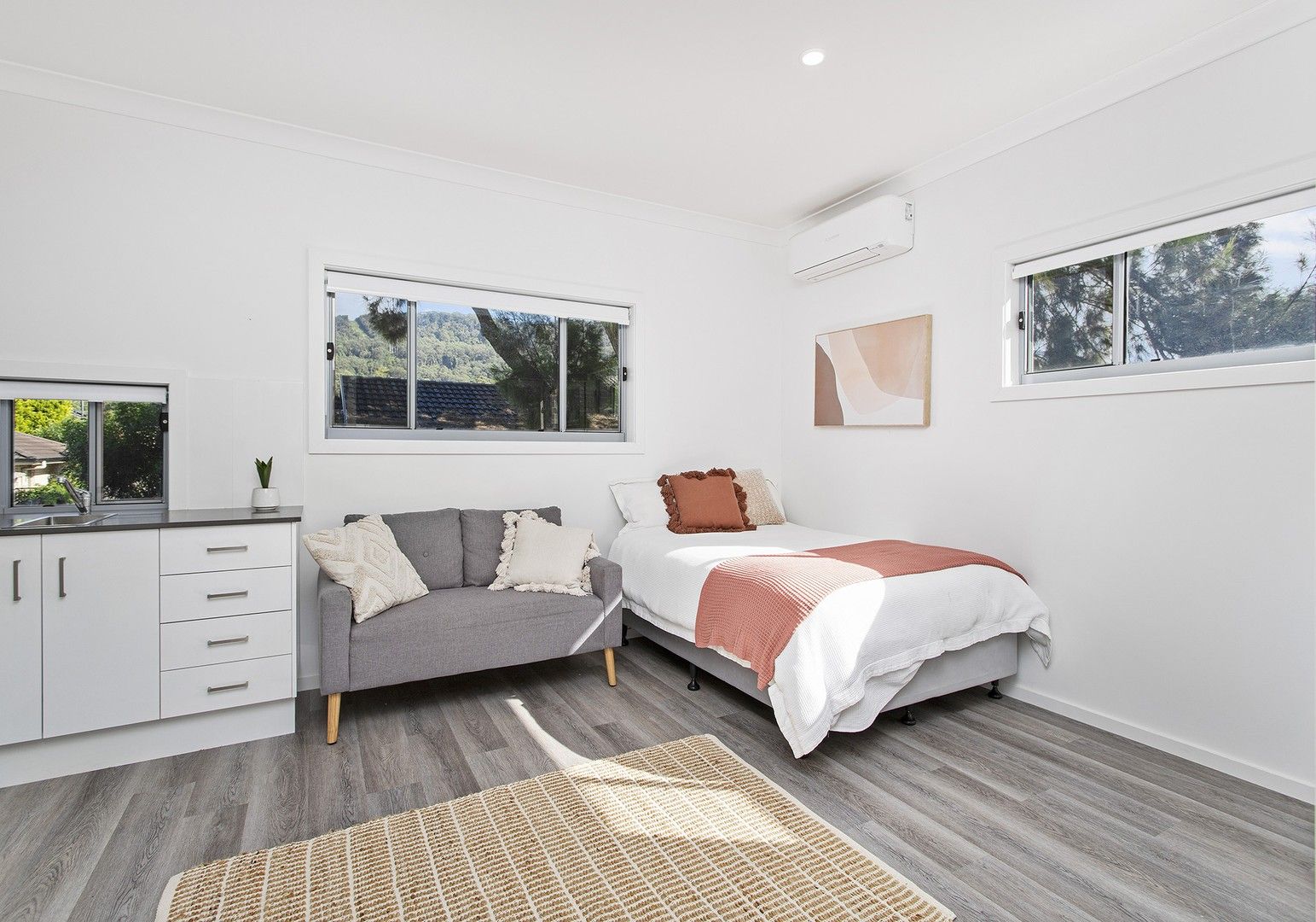 1 bedrooms Studio in 480 Princes Highway WOONONA NSW, 2517