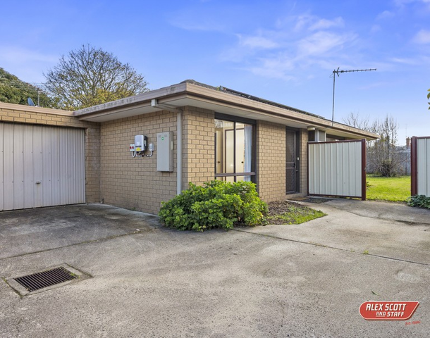 2/2 Vista Court, Leongatha VIC 3953