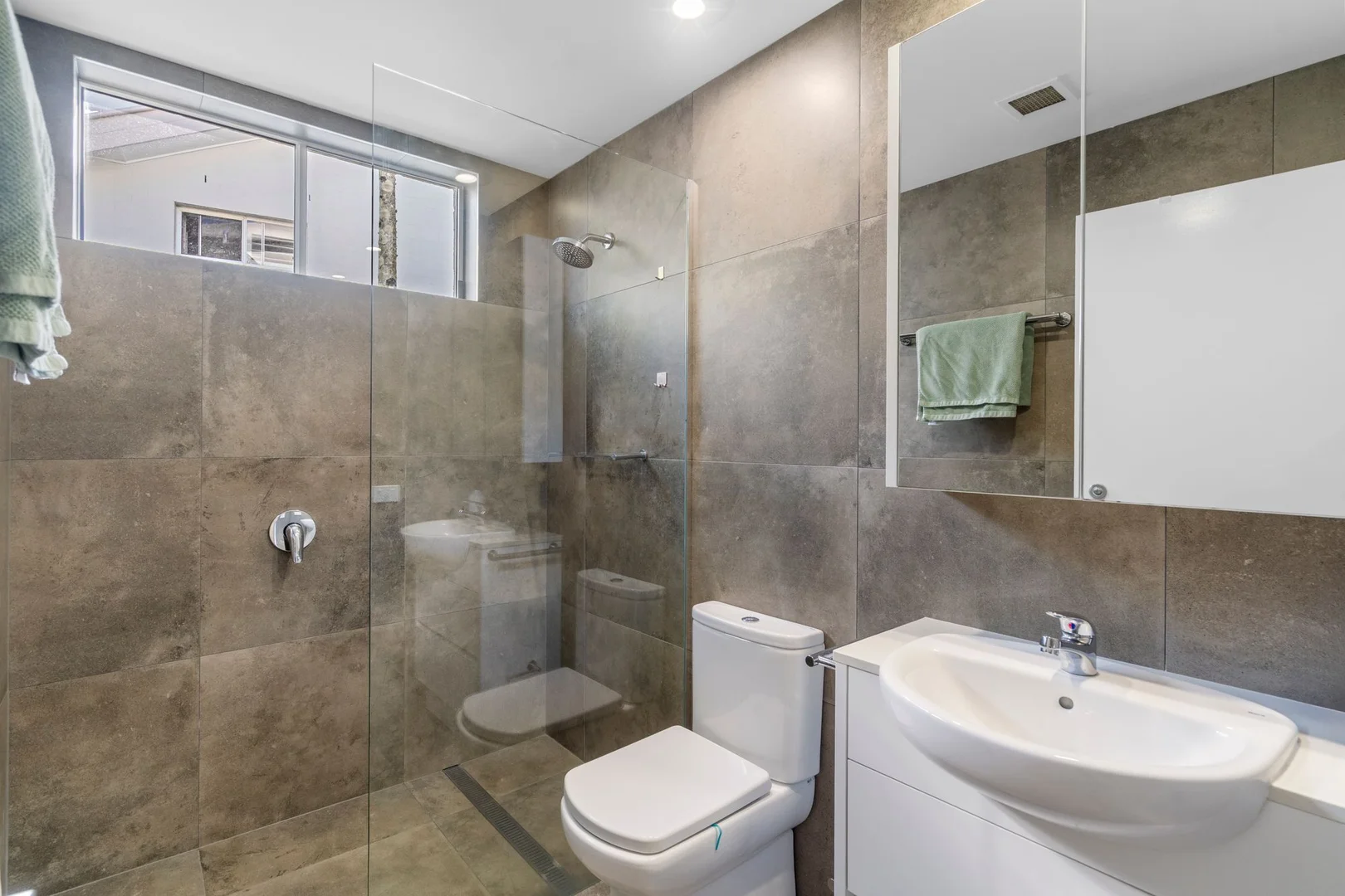 Additional image 9 of 5073 Saint Andrews Terrace, Sanctuary Cove QLD 4212