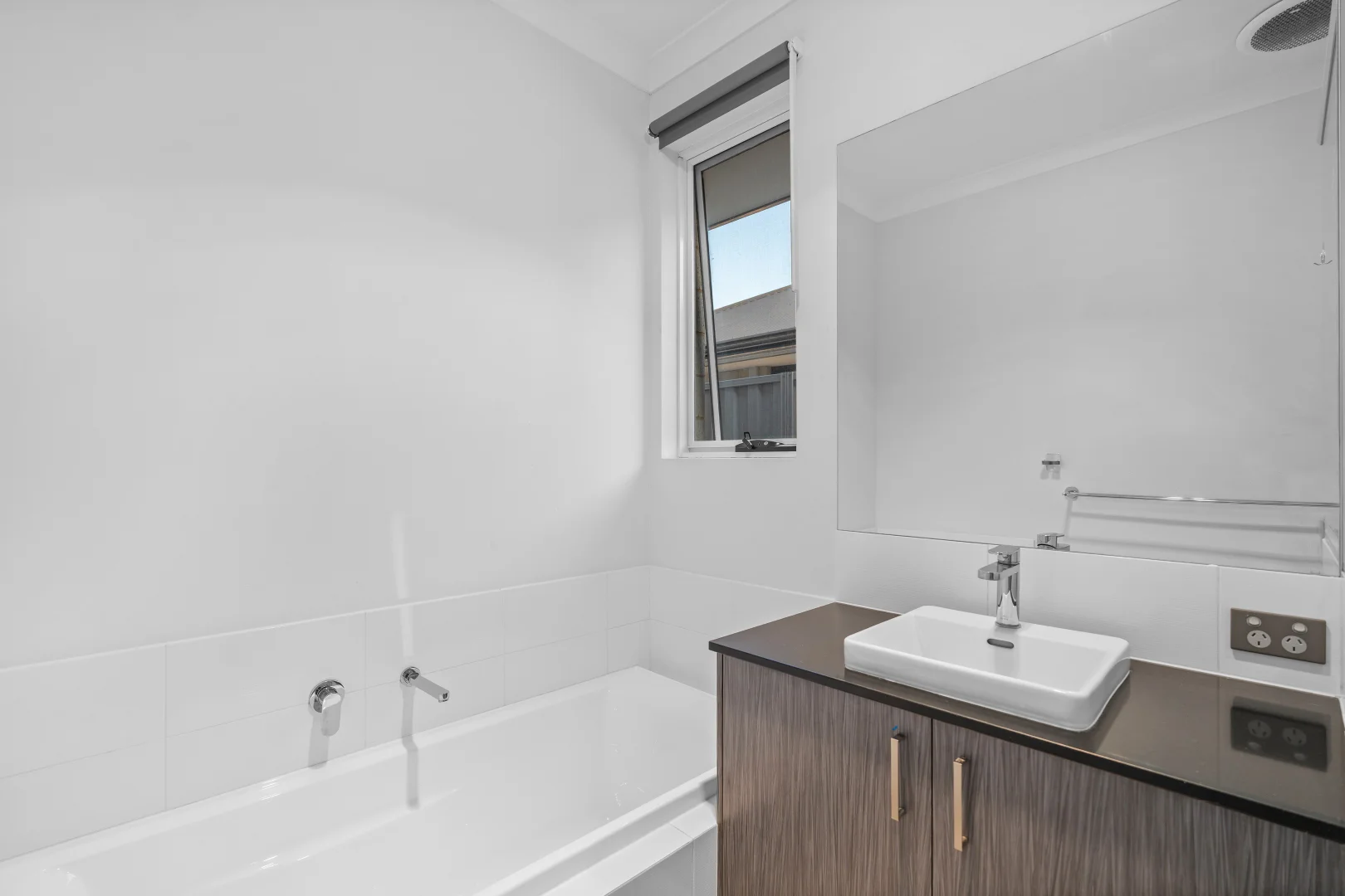 Additional image 21 of 12 Glisten Street, Bennett Springs WA 6063