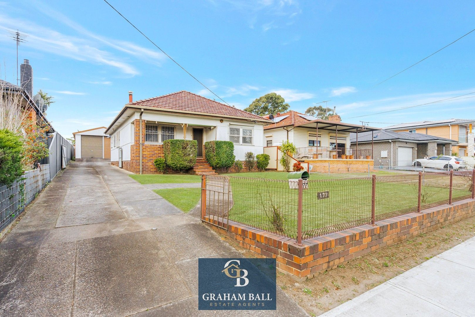 4 bedrooms House in 177 The Horsley Drive FAIRFIELD EAST NSW, 2165