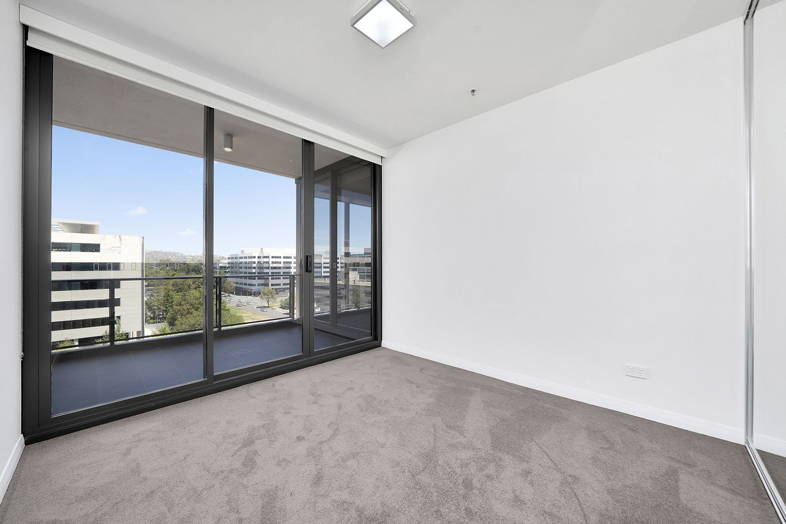 137/39 Benjamin Way, Belconnen ACT 2617, Image 2