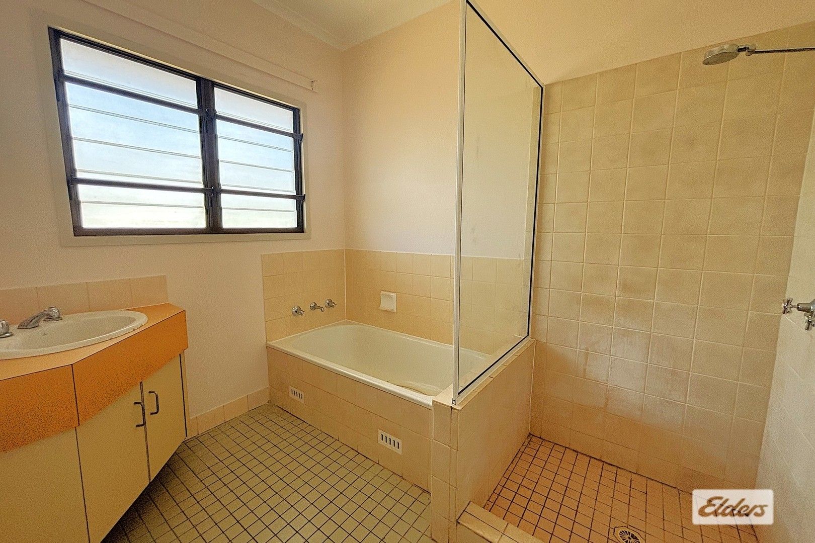 House in Kurrajong Court, KATHERINE NT, 0850