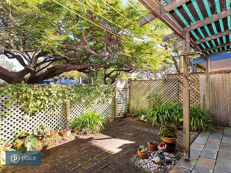 2/18 Kidston Street, ASCOT QLD 4007, Image 1