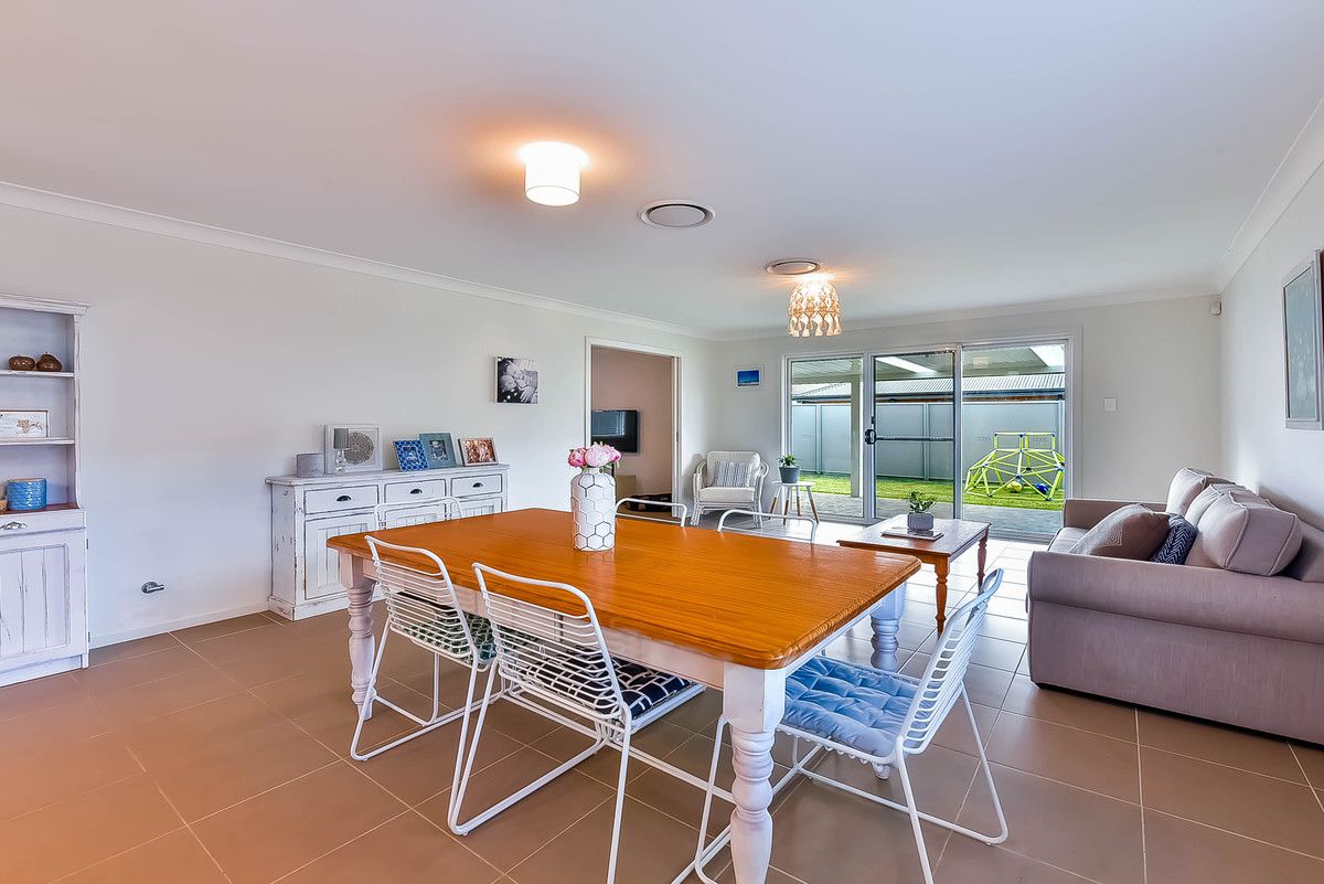 14 Caswell Road, Spring Farm NSW 2570, Image 2