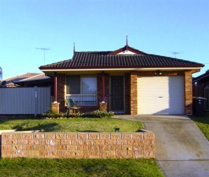 1/1 Gunn Place, St Helens Park Property History & Address Research Domain