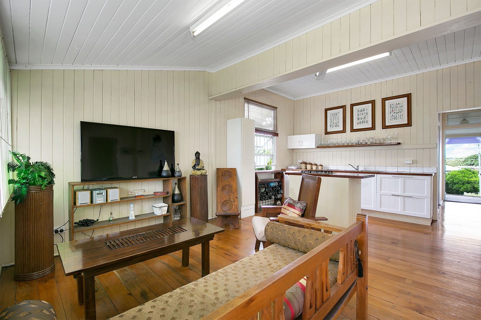 43 Whites Road, Manly West QLD 4179, Image 1
