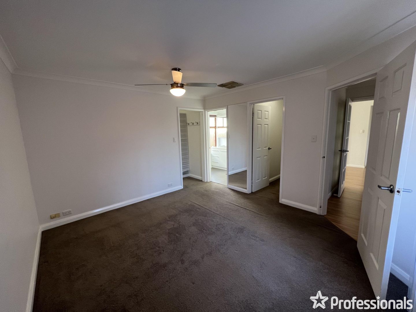 11 Redgum Court, Thornlie WA 6108 House For Rent 650 Domain