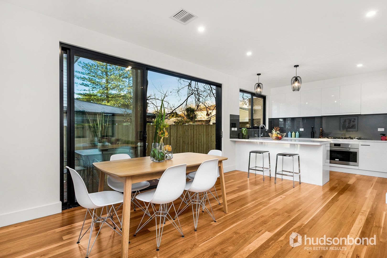 2/31 Shady Grove, Nunawading VIC 3131, Image 2