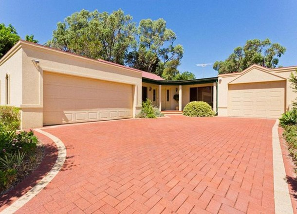 6 Dempster Place, Sorrento WA 6020