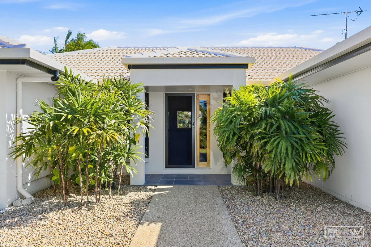 31 Armstrong Road, Pacific Heights QLD 4703