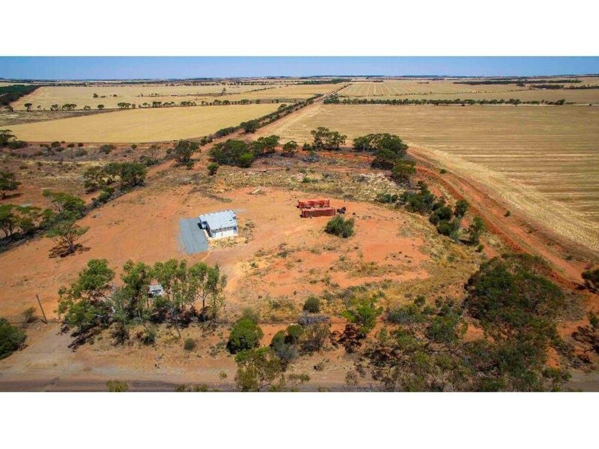 3 Carnamah-Perenjori Road, Perenjori WA 6620, Image 1