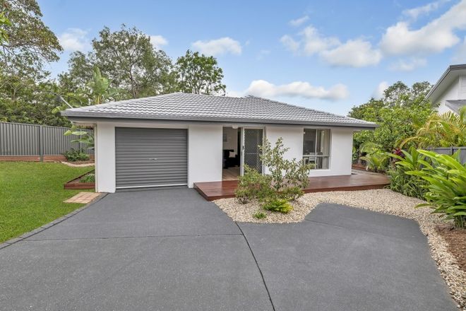 Picture of 13 Brier Crescent, VARSITY LAKES QLD 4227