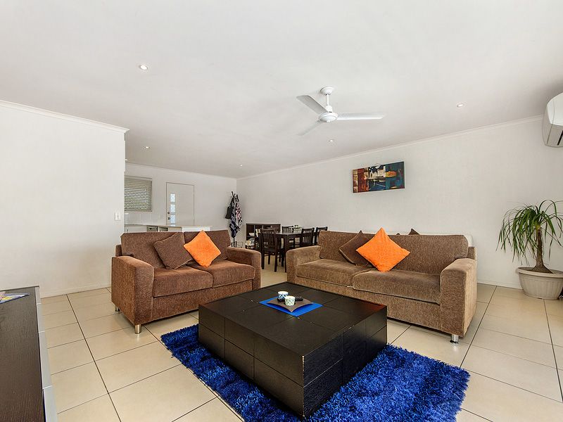 5/10 Cannes Ave, Surfers Paradise QLD 4217, Image 2