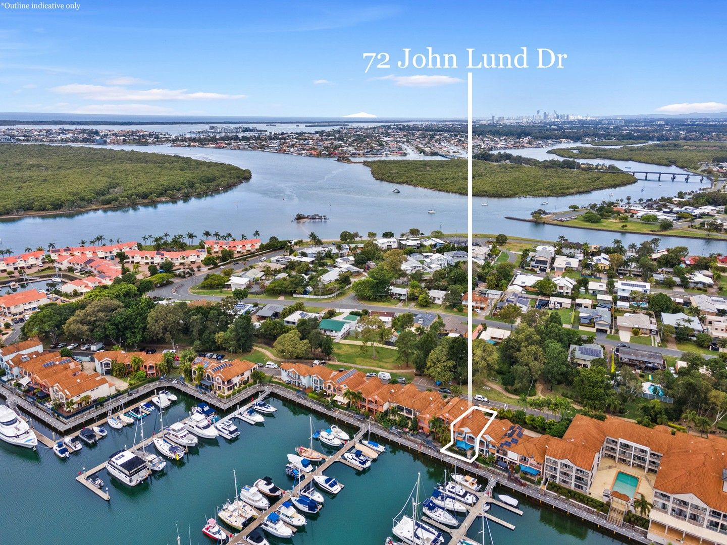 3 bedrooms Townhouse in 72 John Lund Drive HOPE ISLAND QLD, 4212