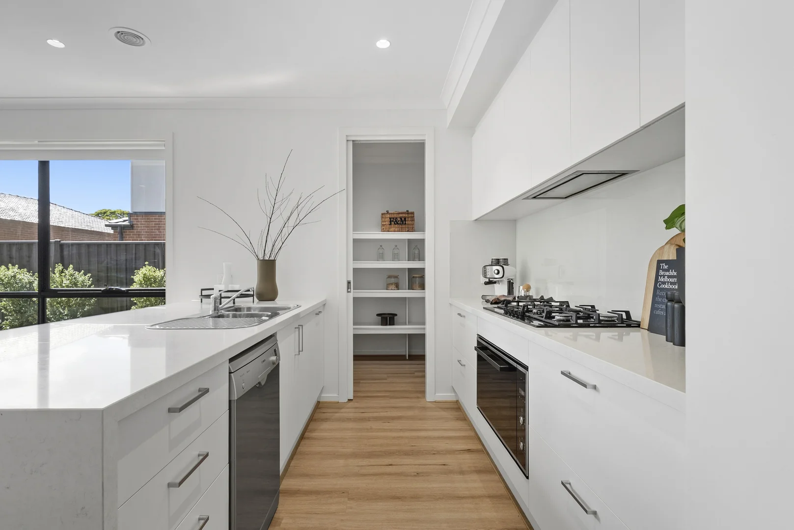 Additional image 5 of 92 North Road, Avondale Heights VIC 3034