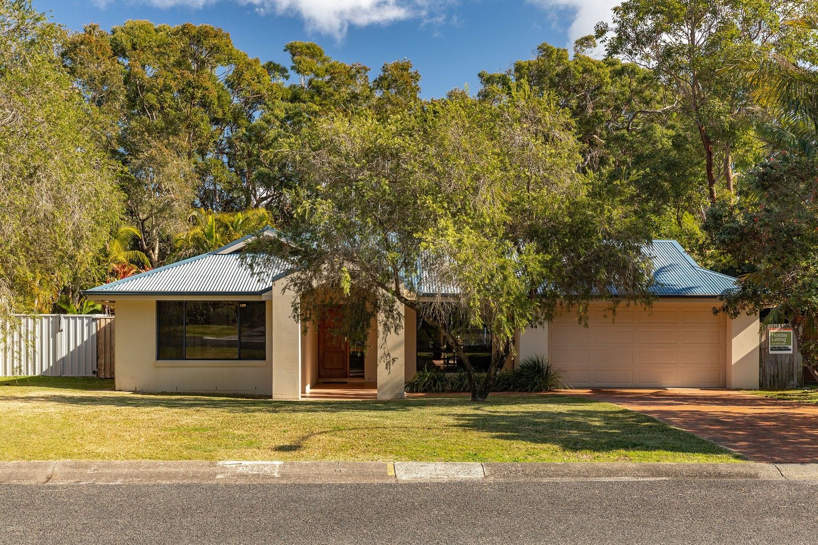 44 Belbourie Crescent, Boomerang Beach NSW 2428, Image 0