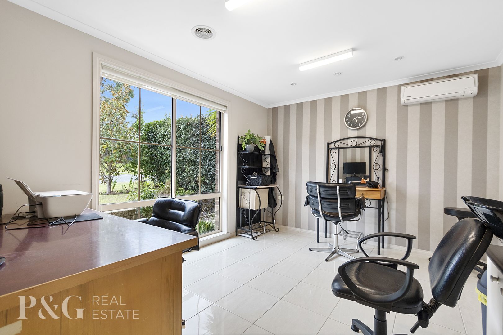 6 Canet Grove, Narre Warren South VIC 3805, Image 2