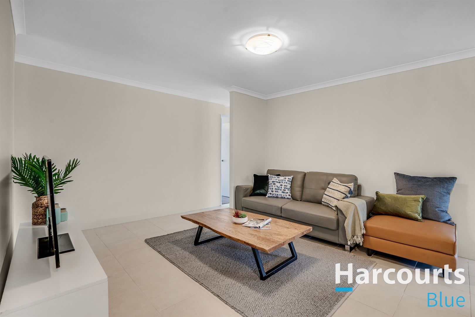 89 Campbell Road, Canning Vale WA 6155, Image 2