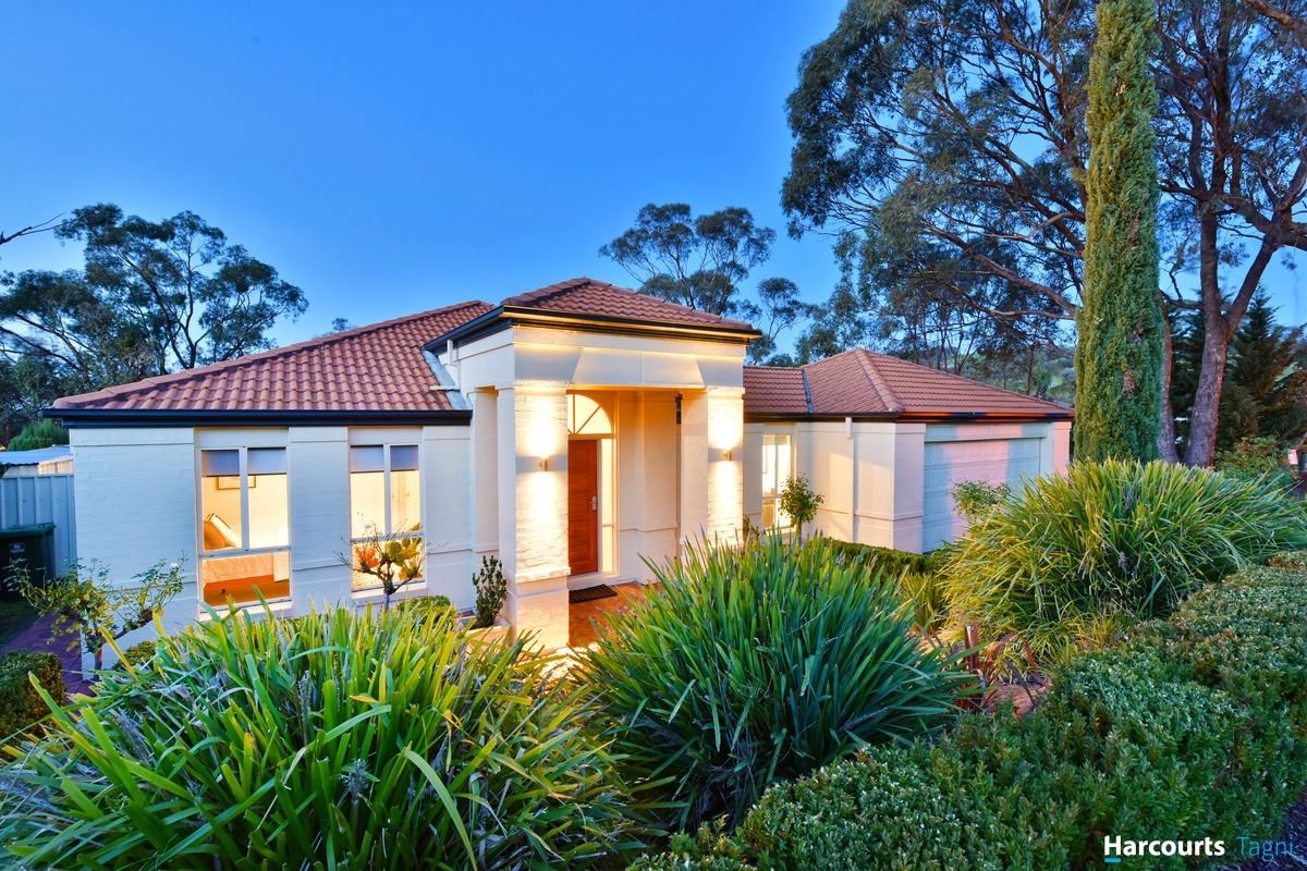 25 Bushland Drive, Aberfoyle Park SA 5159, Image 0