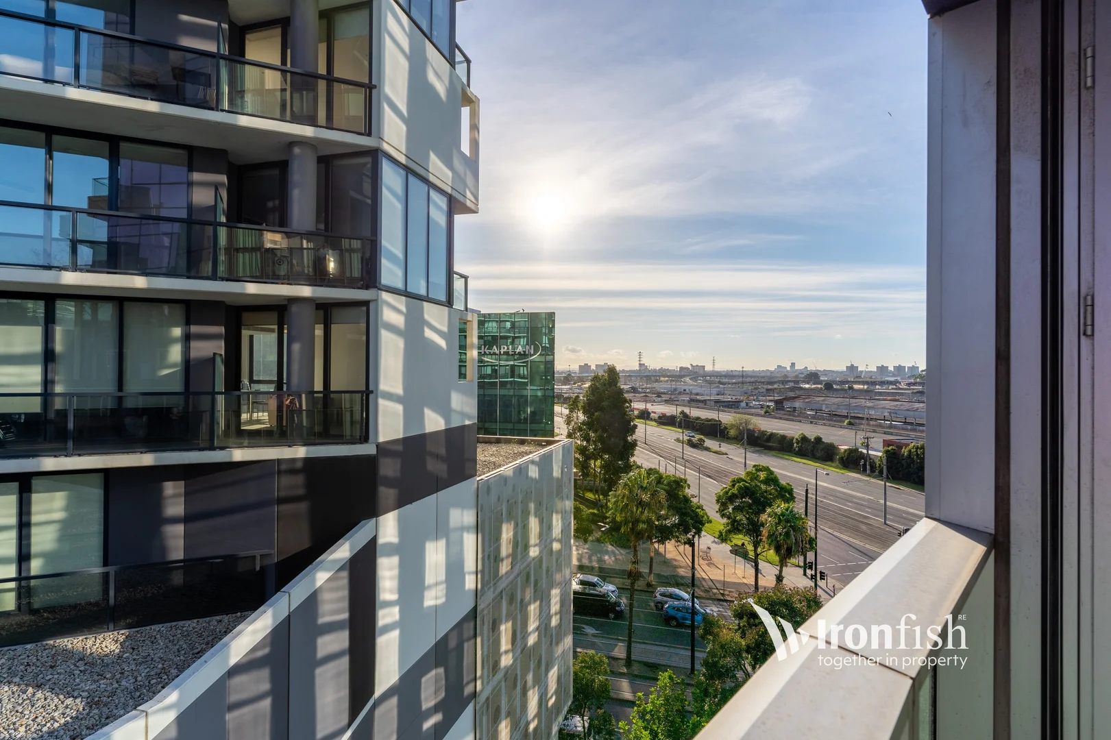 Additional image 5 of 609/241 Harbour Esplanade, Docklands VIC 3008
