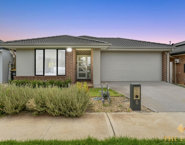 5 Warrigal Drive, Aintree VIC 3336