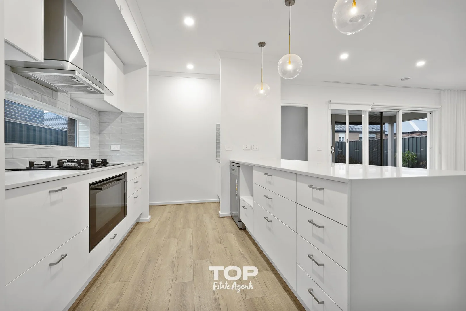 Additional image 3 of 19 Orana Boulevard, Clyde North VIC 3978