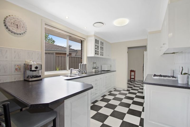 13 Hope Crescent, Bossley Park NSW 2176, Image 1