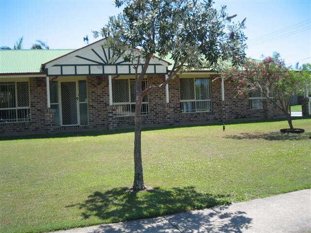 4 bedrooms House in 18 Marana St WARANA QLD, 4575