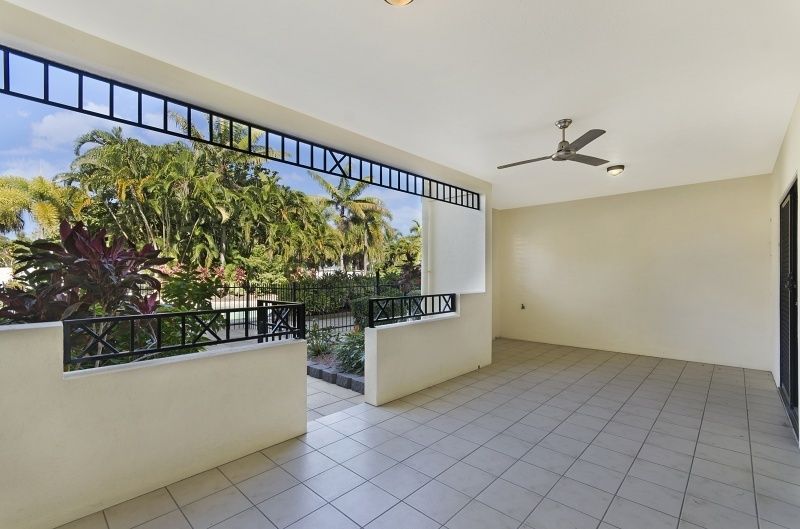 16/18 Sir Leslie Thiess Drive, Townsville City QLD 4810, Image 2