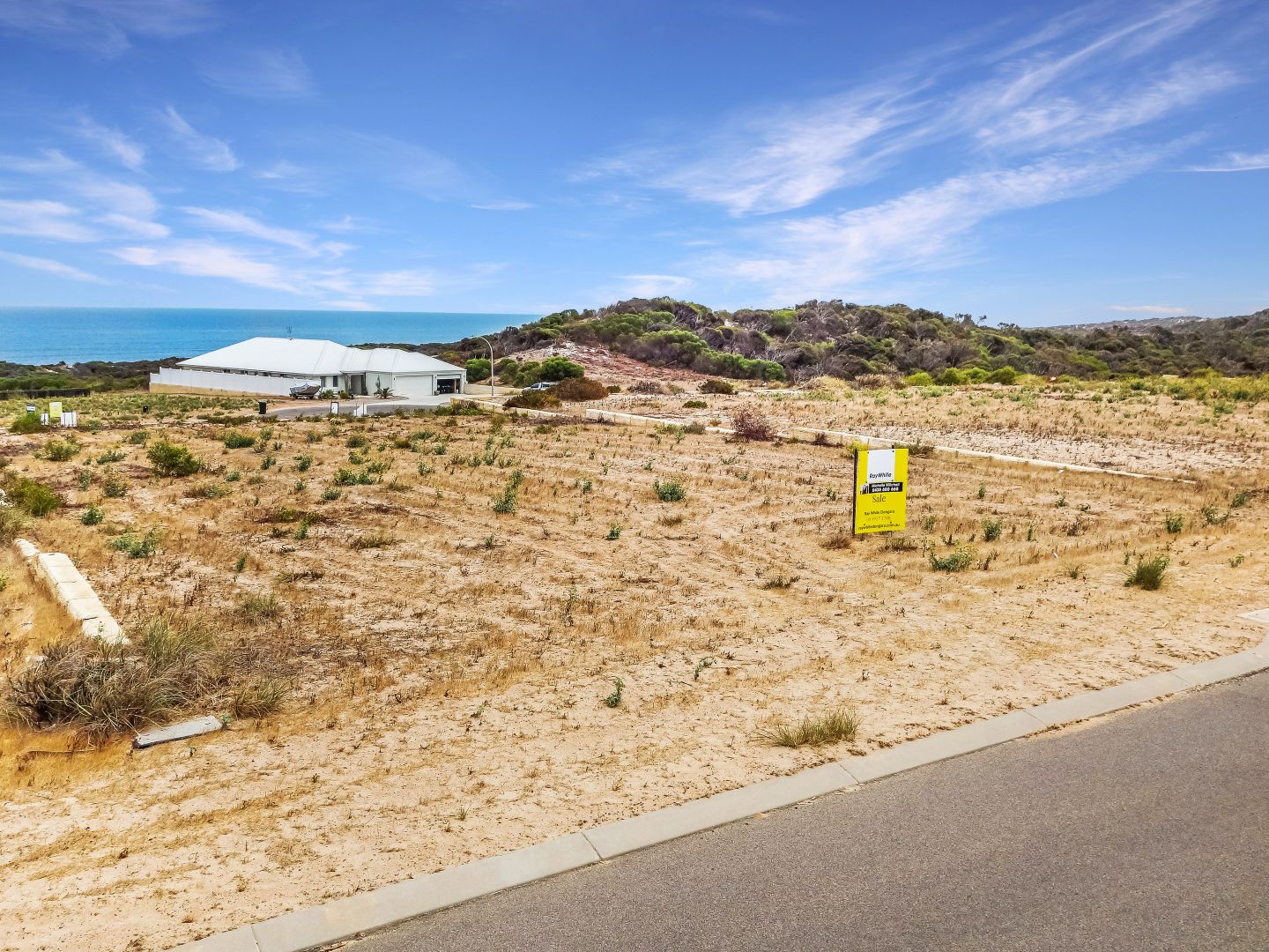 15 Grey Close, Dongara WA 6525, Image 2