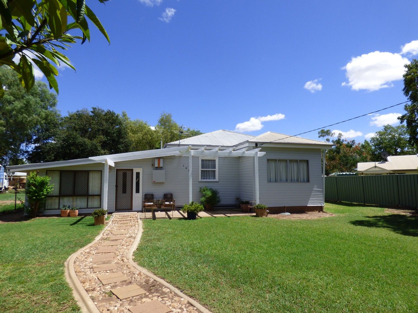 195 Victoria Street, St George QLD 4487, Image 0