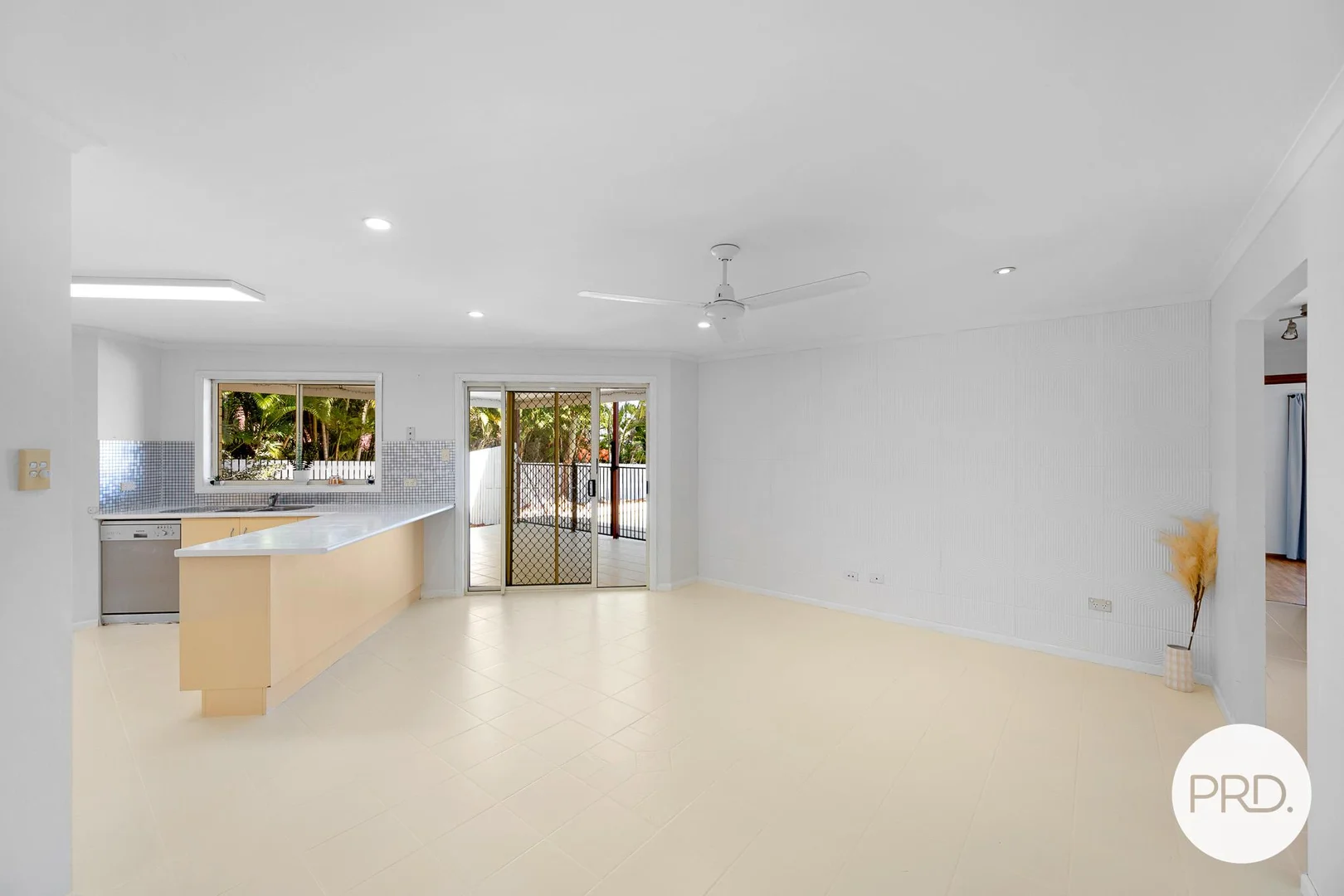 Additional image 8 of 3 Cremorne Drive, Tannum Sands QLD 4680