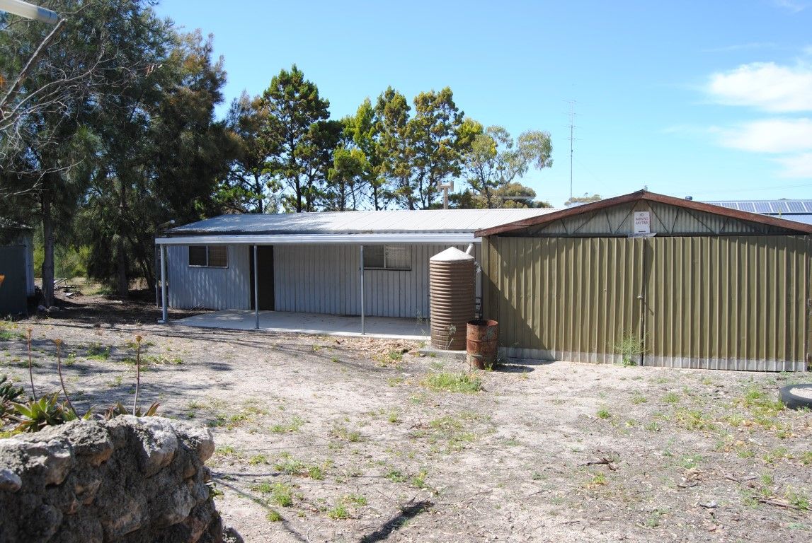 36 Ti-Tree Road, The Pines SA 5577, Image 2