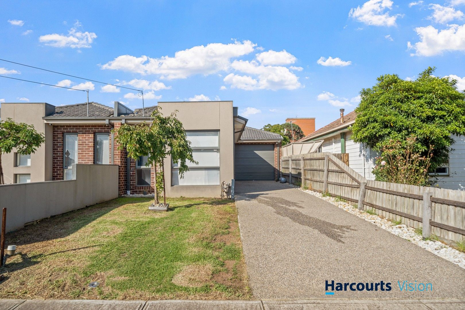 8 Lloyd Street, Deer Park VIC 3023 Domain