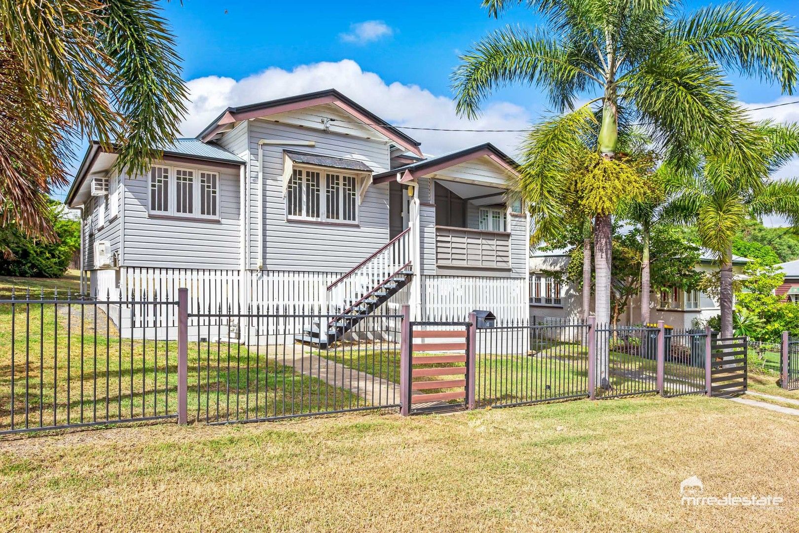 4 bedrooms House in 43 Jones Street WANDAL QLD, 4700