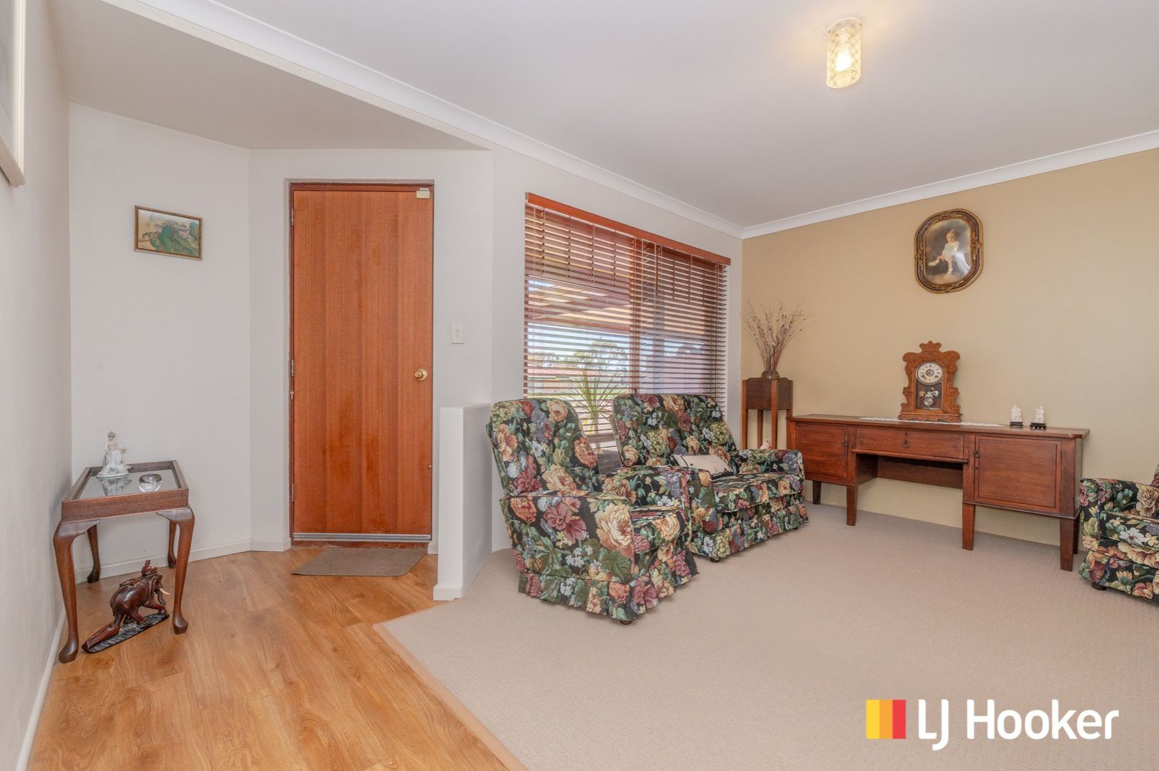 8 Caley Place, Two Rocks WA 6037, Image 2