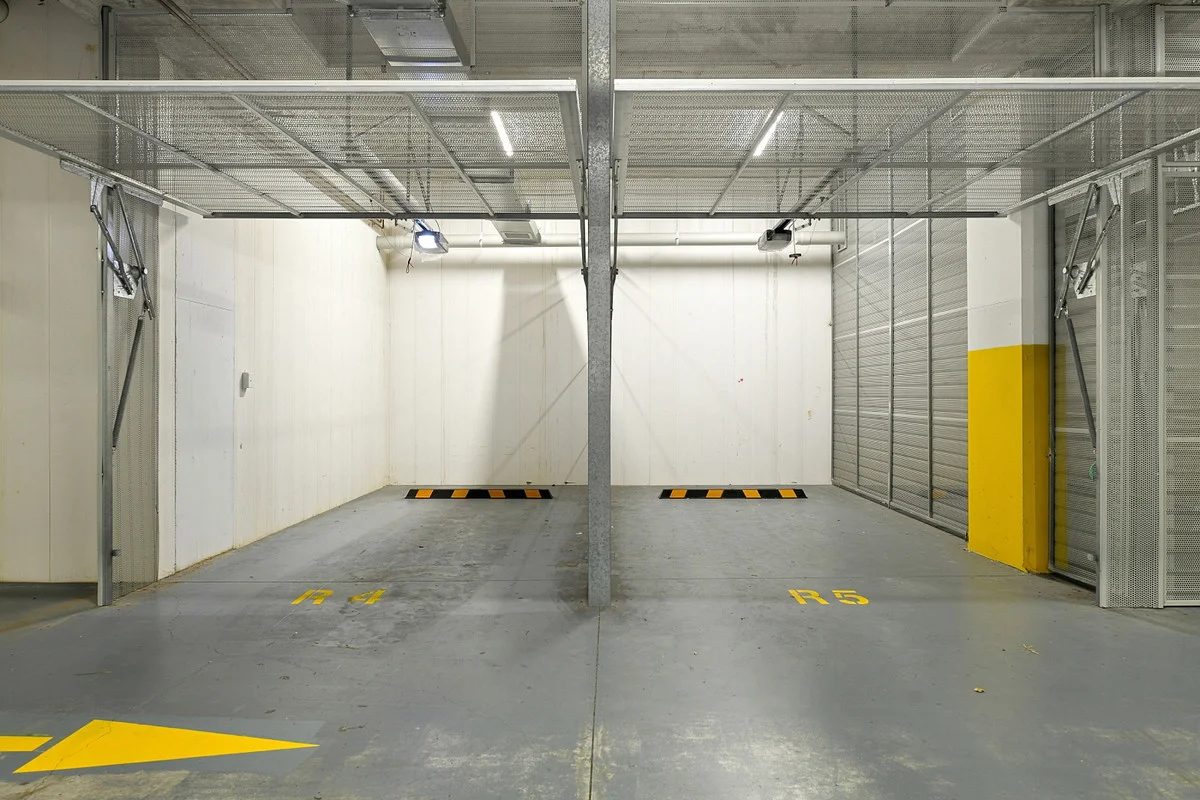 Image 10