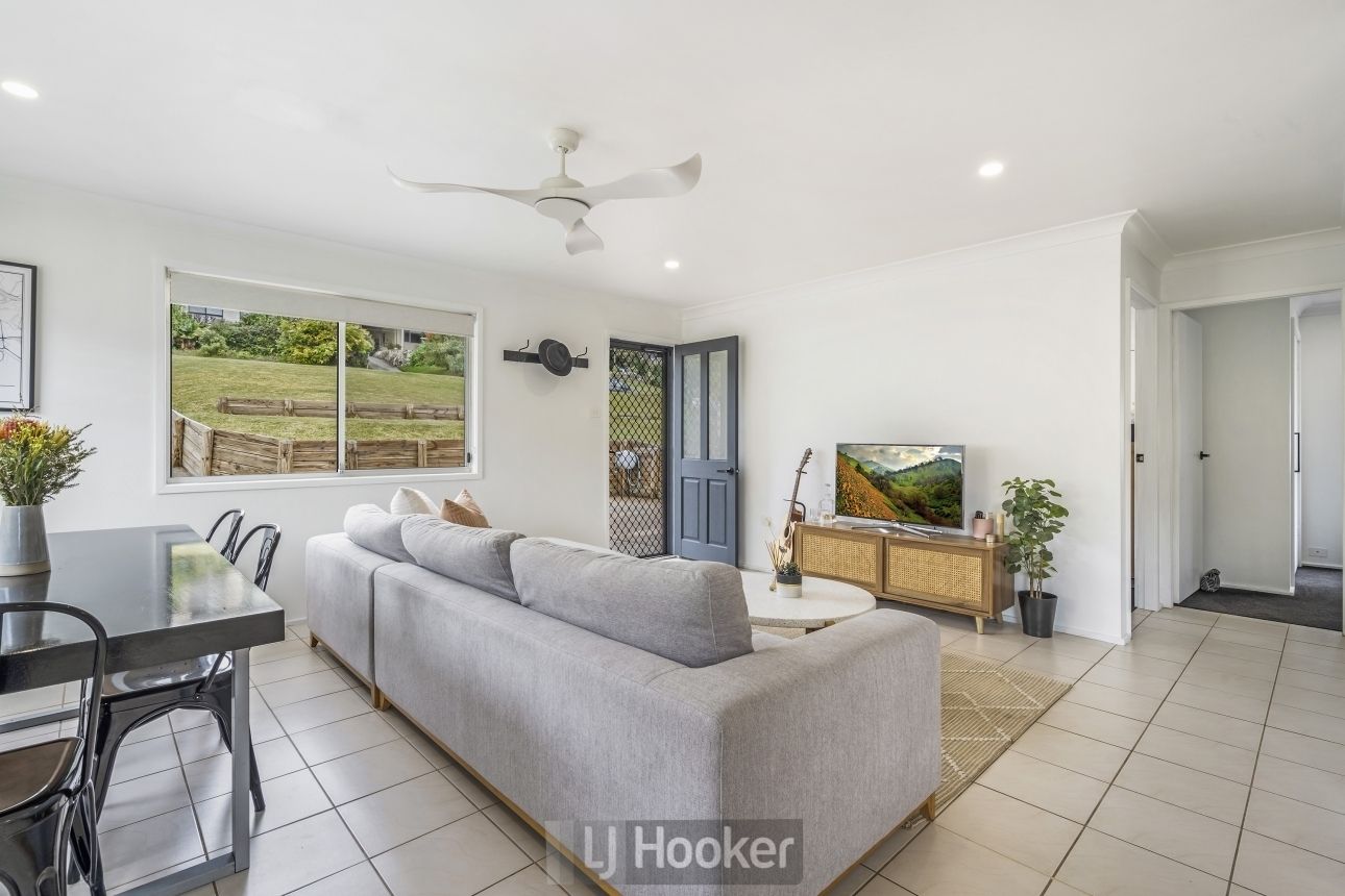 47 Glade Street, Arcadia Vale NSW 2283, Image 2