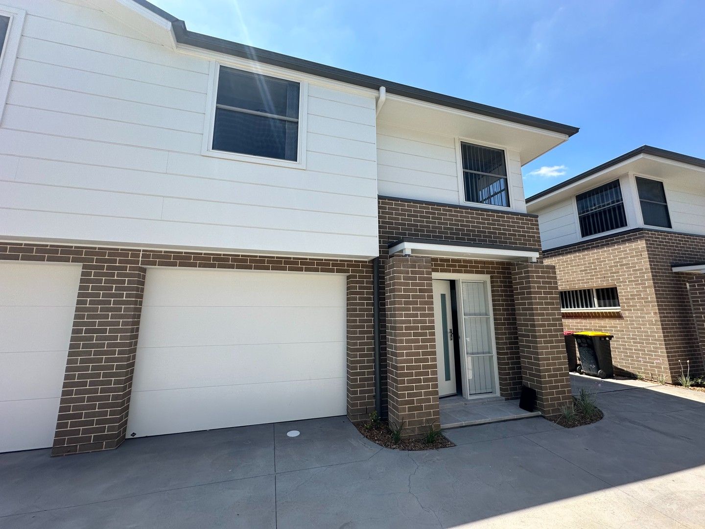 4 bedrooms Townhouse in 8/97 Princess St WERRINGTON NSW, 2747