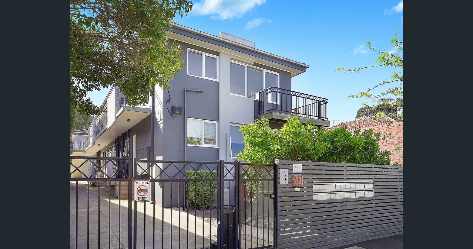 1 bedrooms Apartment / Unit / Flat in 6/52 Clyde Street ST KILDA VIC, 3182