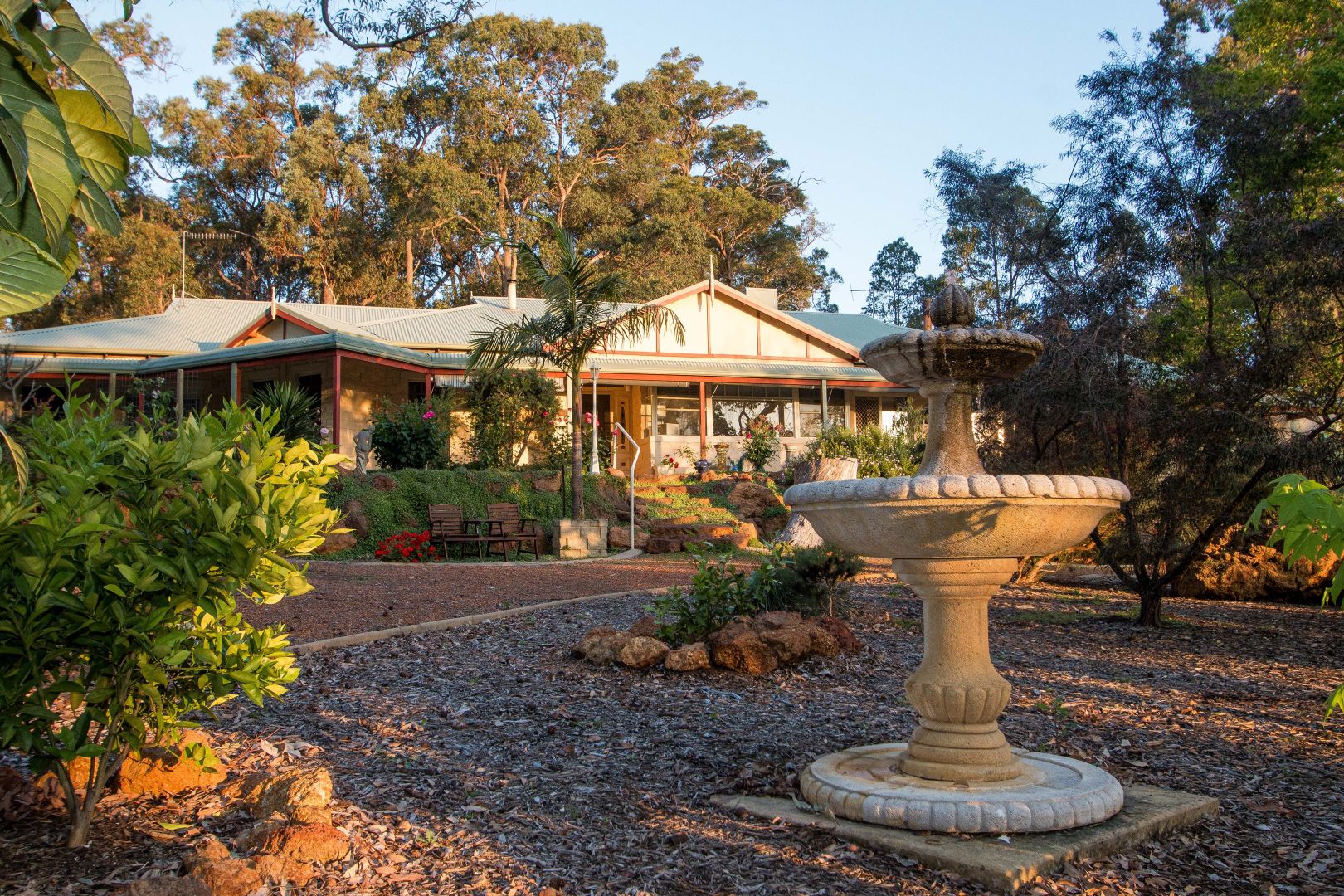 400 Higginson Road, Stonevill Property History & Address Research