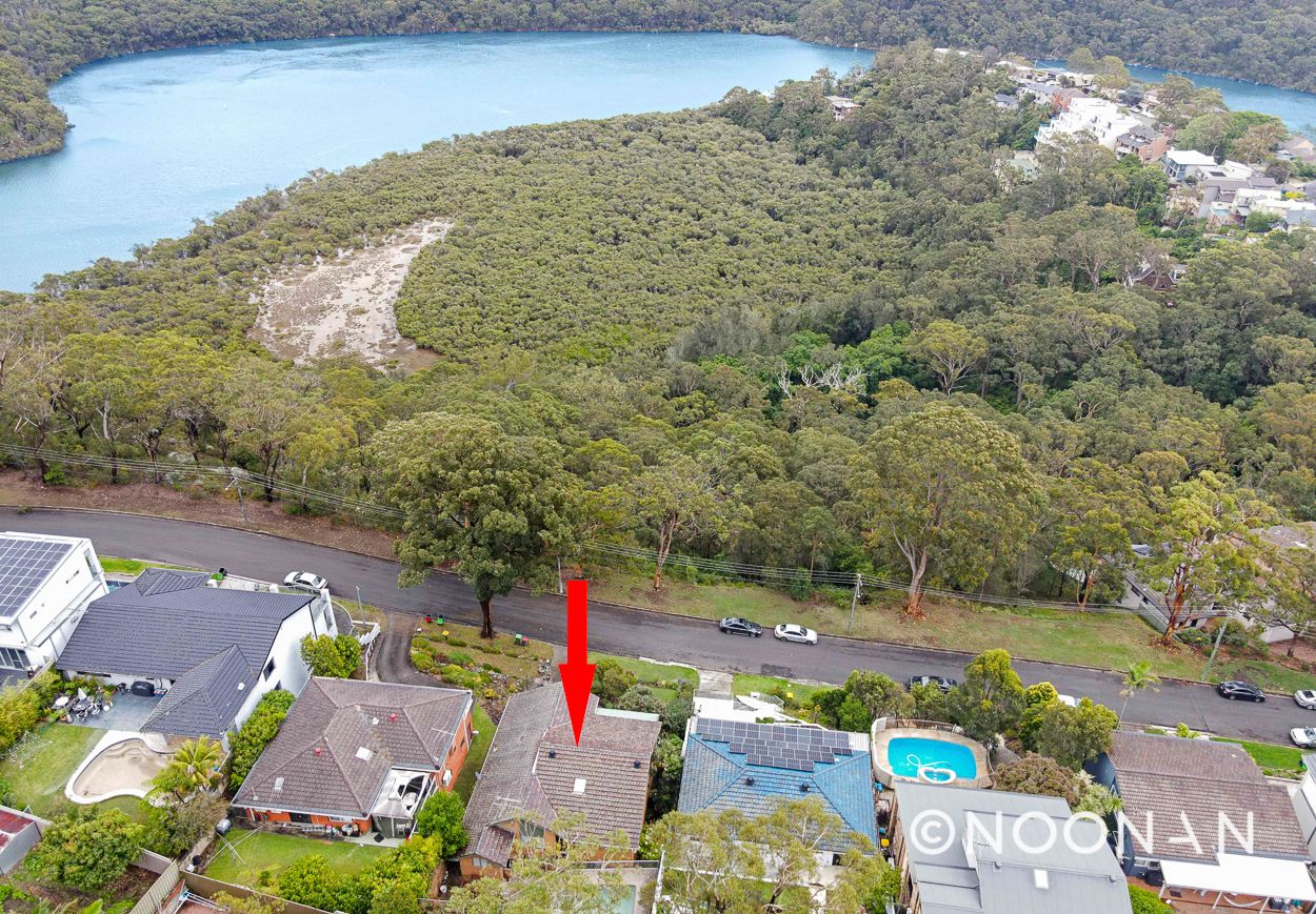 31 Cedar Street, Lugarno NSW 2210, Image 2