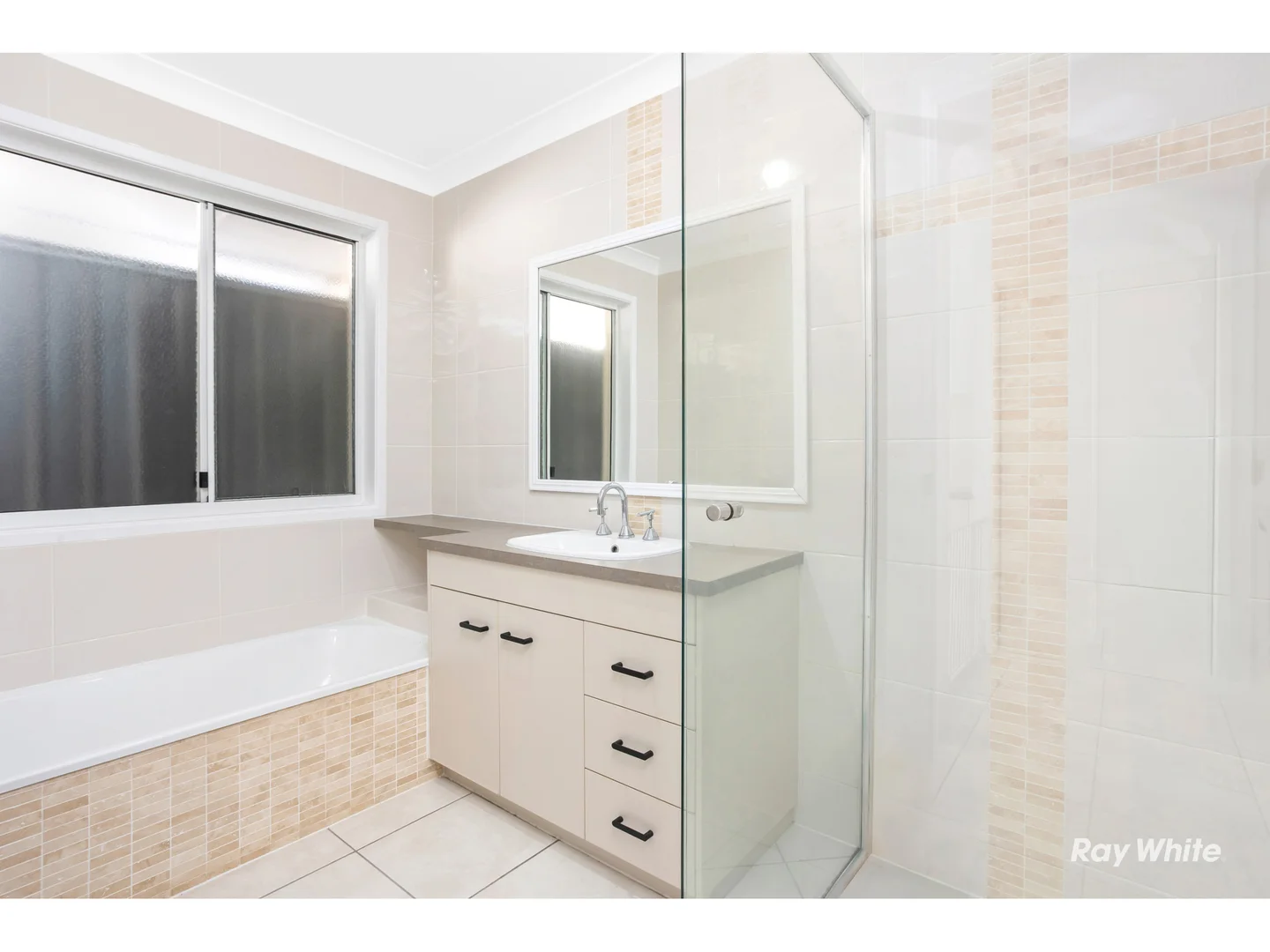 Additional image 17 of 10 Priors Pocket, Pacific Heights QLD 4703